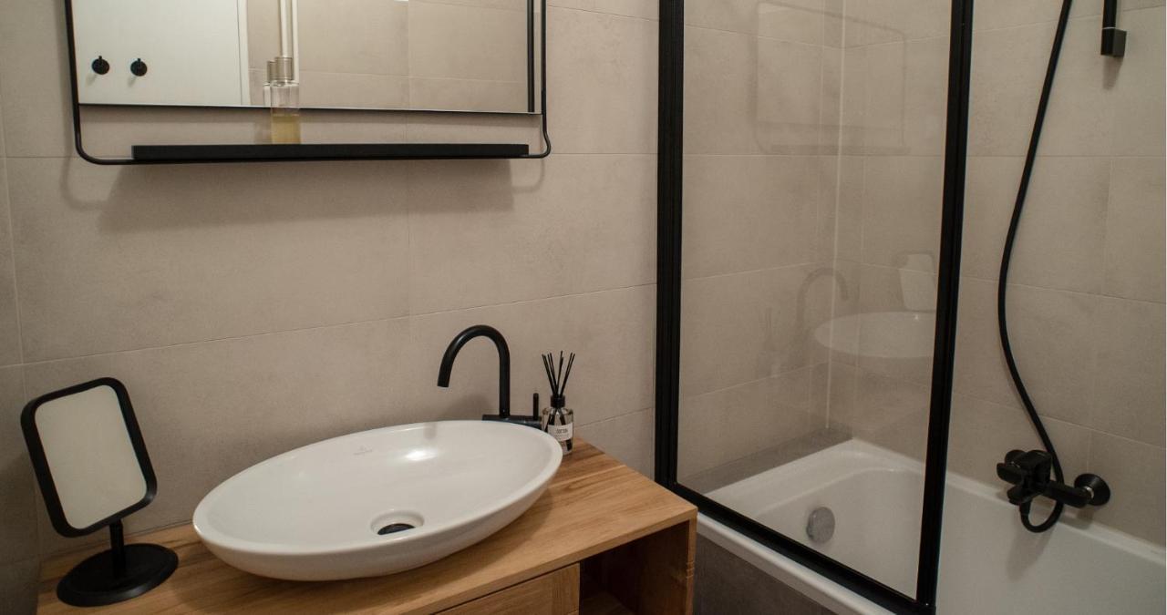 Cozy And Fully Equiped Suite Apartment At Ku'Damm Berlin Exterior photo